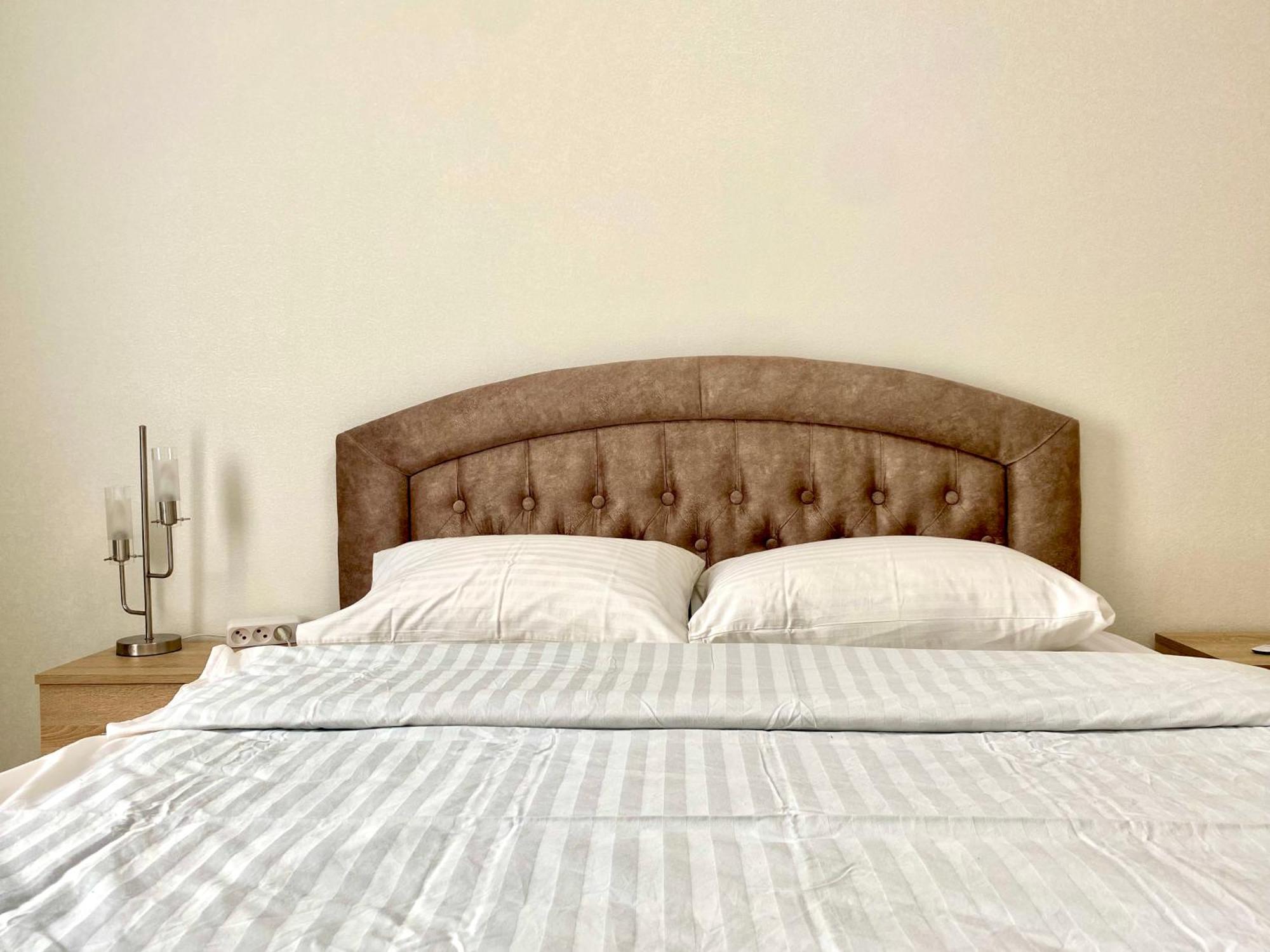 Apartpoltava Стильні 2-Кімн Апартаменти Біля Пд "Листопад" Закрита Парковка, Чек Прро Ngoại thất bức ảnh