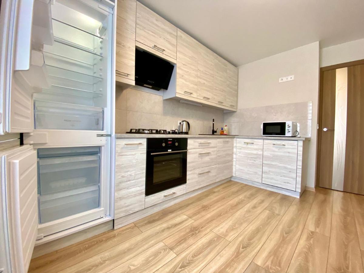 Apartpoltava Стильні 2-Кімн Апартаменти Біля Пд "Листопад" Закрита Парковка, Чек Прро Ngoại thất bức ảnh