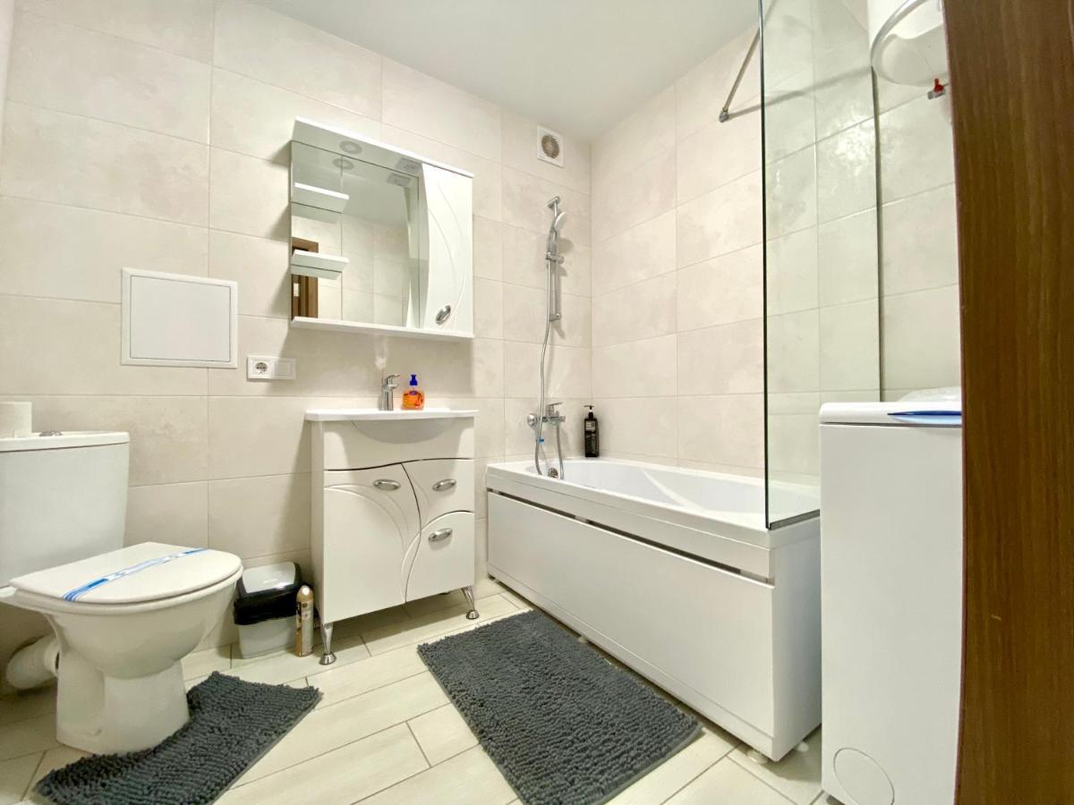 Apartpoltava Стильні 2-Кімн Апартаменти Біля Пд "Листопад" Закрита Парковка, Чек Прро Ngoại thất bức ảnh