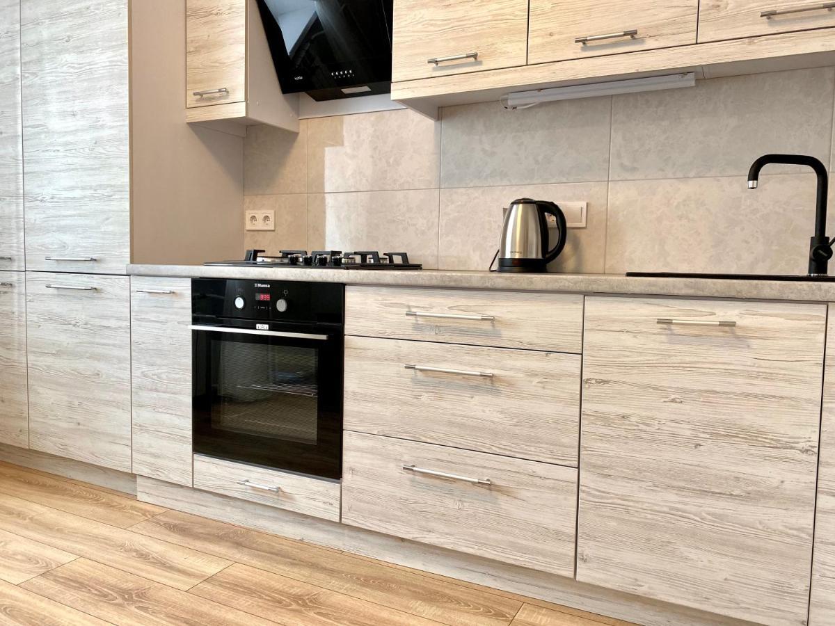 Apartpoltava Стильні 2-Кімн Апартаменти Біля Пд "Листопад" Закрита Парковка, Чек Прро Ngoại thất bức ảnh